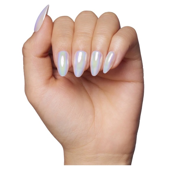 ENTRANCED Short Almond Press In Nails Glamnetic - Picture 5 of 7